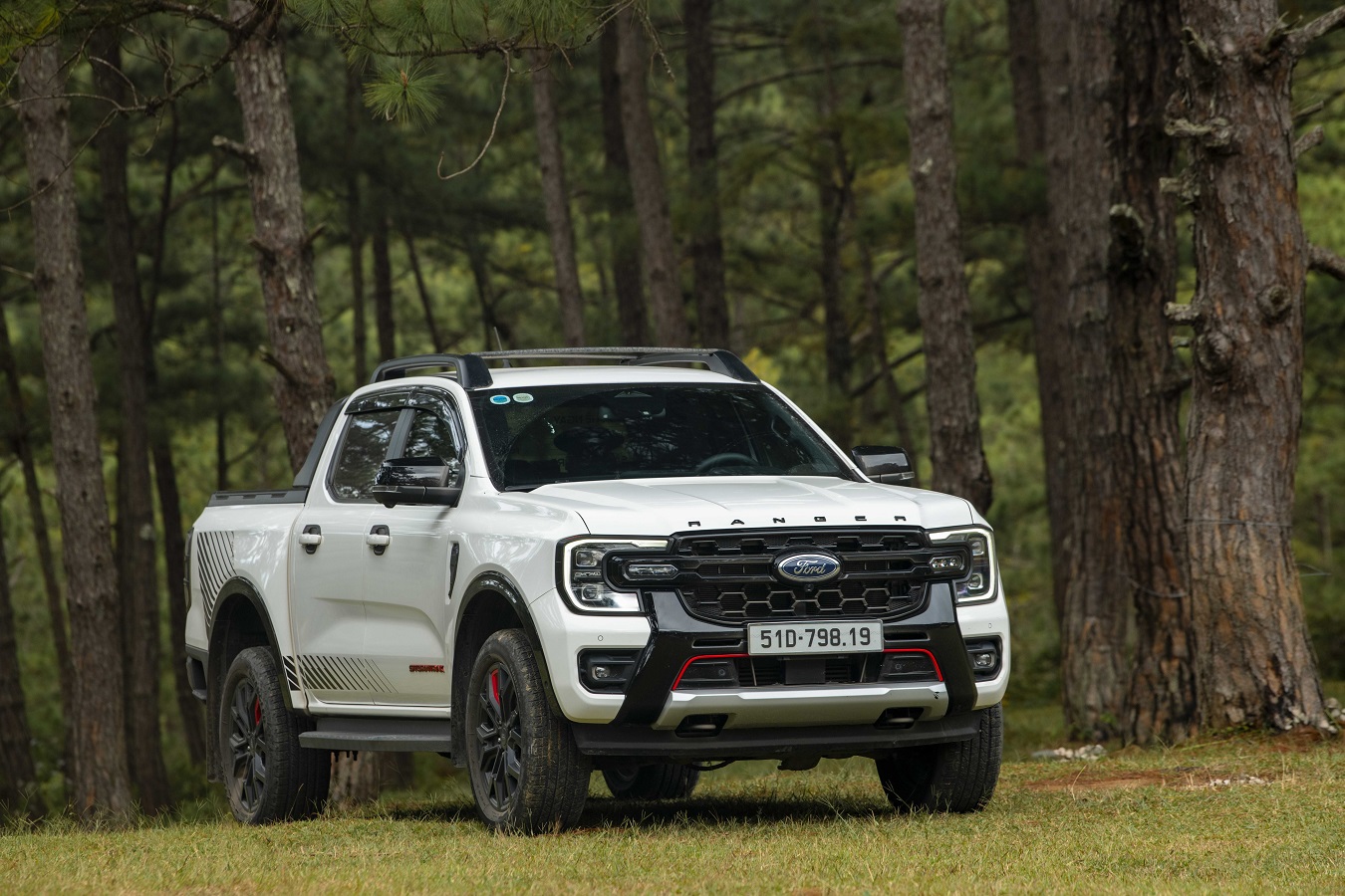 Giới thiệu về Ford Ranger Stromtrak 4x4 2024: Mạnh mẽ và Đẳng cấp